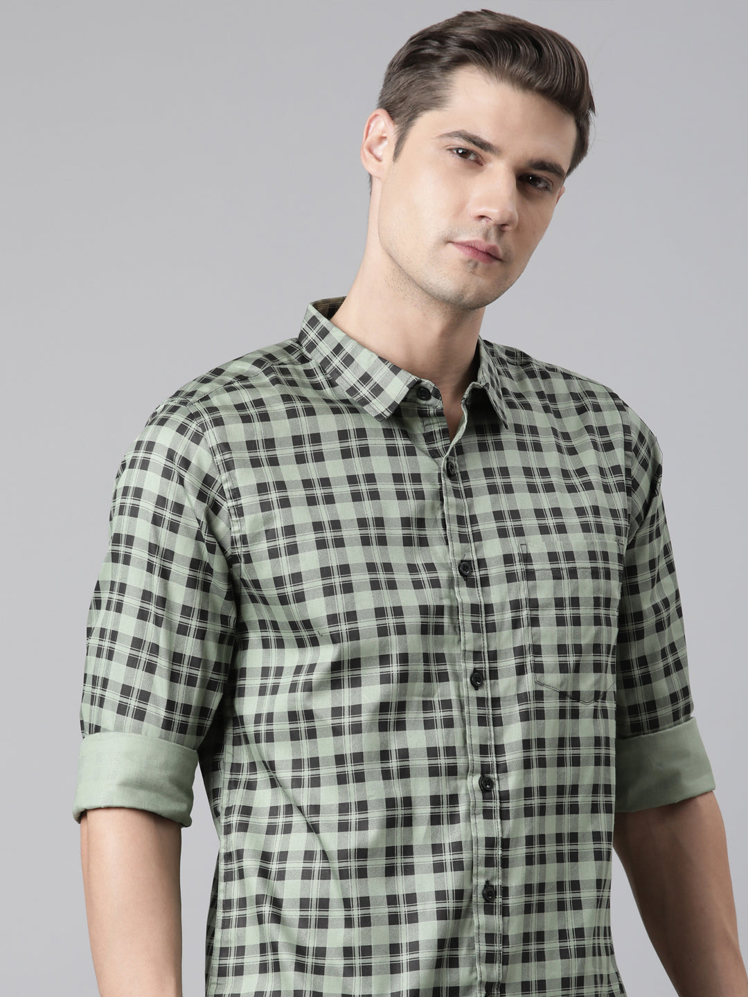 BROON Men Green And Black Checkered Pure Cotton Full Sleeve Shirt