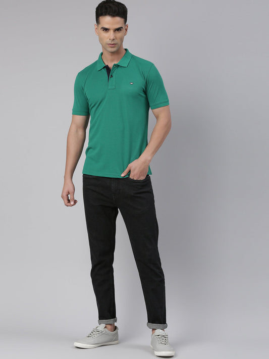 Men Green Solid Polo Collar T-shirt