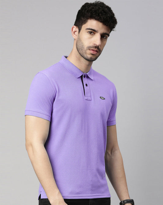 Men Lavender Solid Polo Collar T-shirt