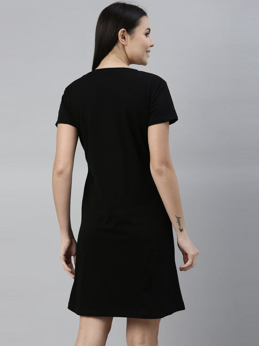 CURARE Women Printed Round Neck Black LongTees