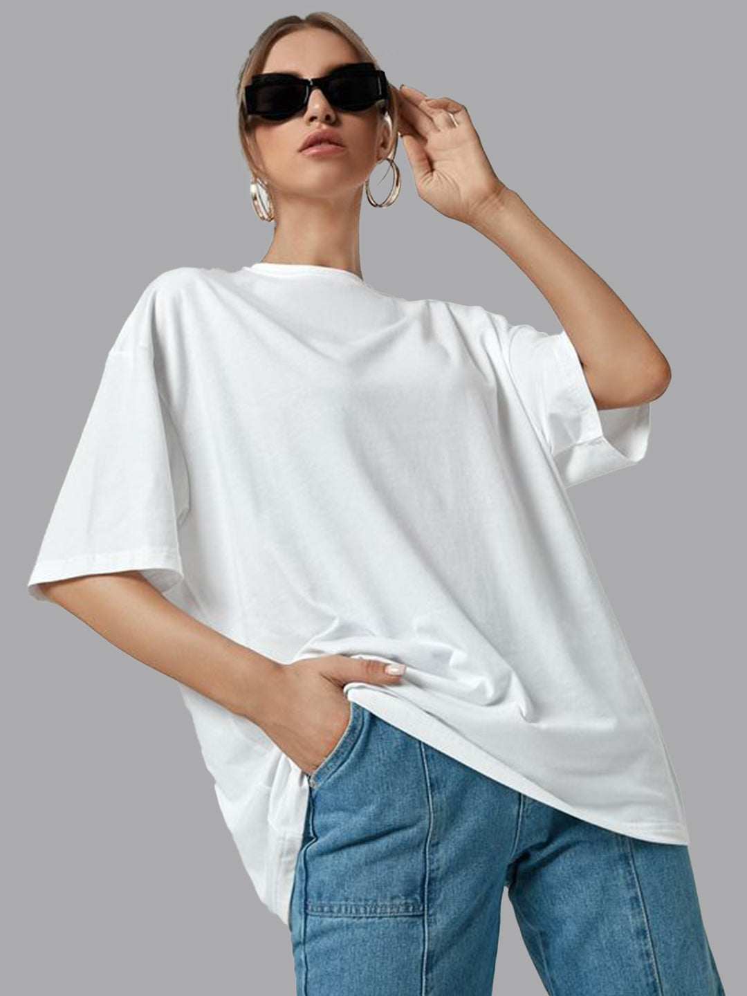 Broon Women Printed Oversize Round Neck White T-Shirt