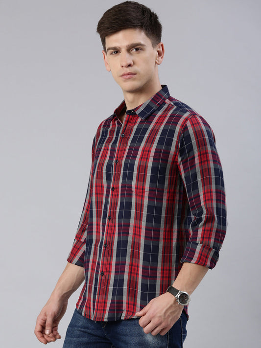 Men Navy Blue and Red Checked Cotton Blend Casual Full Sleeve Shirt