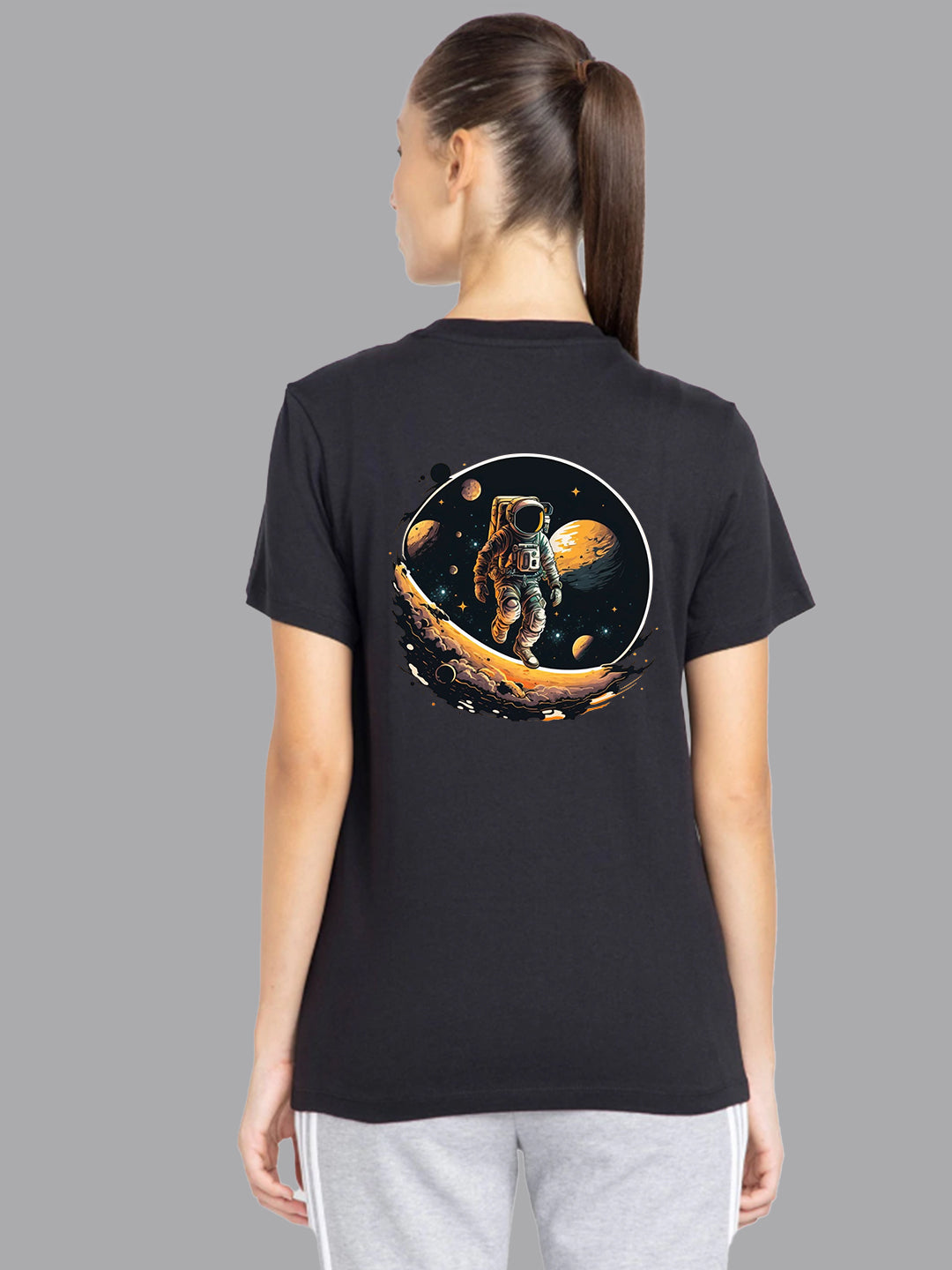 Broon Women Printed Round Neck Black T-Shirt