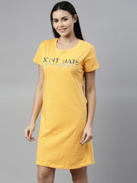CURARE Women Printed Round Neck Yellow LongTees