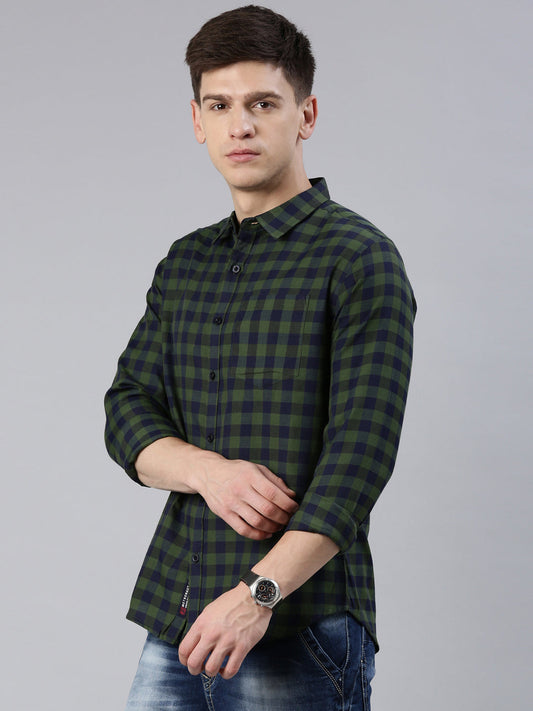Men Olive Green and Navy Blue Checked Cotton Blend Casual Full Sleeve Shirt
