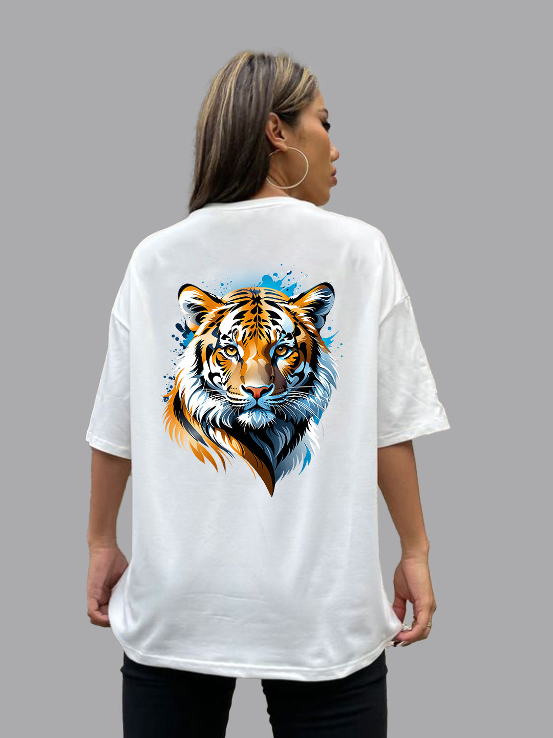 Broon Women Printed Oversize Round Neck White T-Shirt