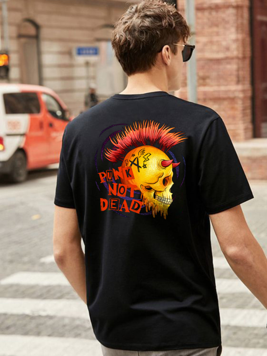 Broon Men Black Printed Round Neck T-Shirt