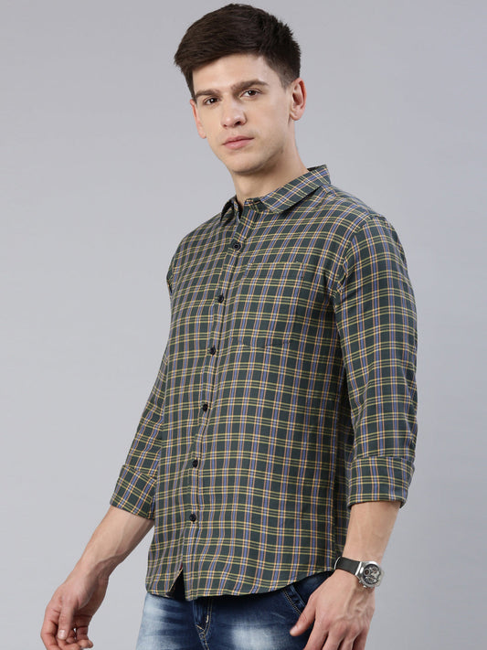 Men Green and Yellow Checked Cotton Blend Casual Full Sleeve Shirt