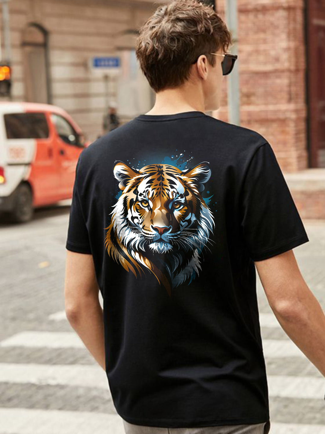 Broon Men Black Printed Round Neck T-Shirt