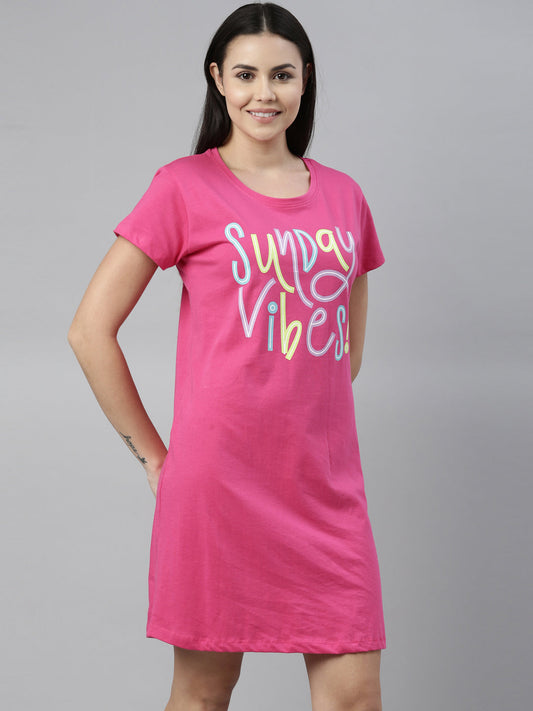 CURARE Women Printed Round Neck Fuchsia LongTees