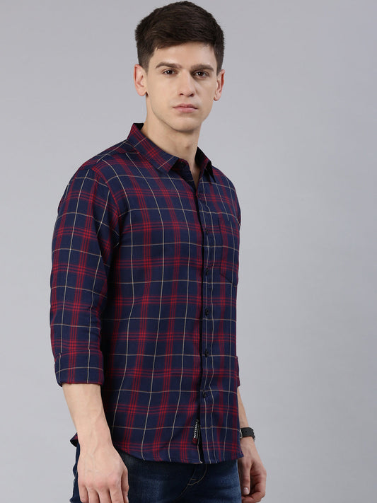 Men Navy Blue and Red Checked Cotton Blend Casual Full Sleeve Shirt