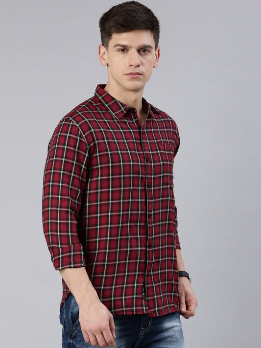 Men Maroon Checked Cotton Blend Casual Full Sleeve Shirt