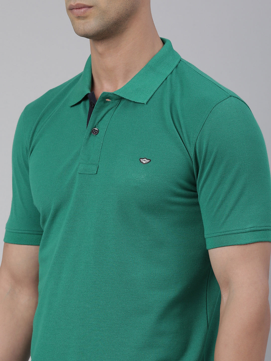 Men Green Solid Polo Collar T-shirt