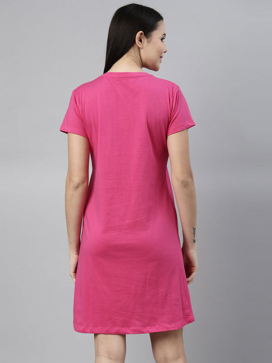 CURARE Women Printed Round Neck Fuchsia LongTees