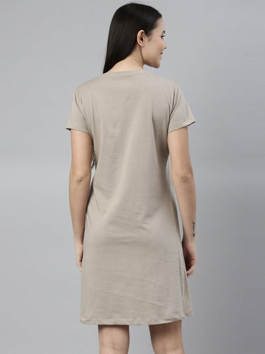 CURARE Women Printed Round Neck Brown LongTees