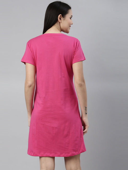 CURARE Women Printed Round Neck Fuchsia LongTees