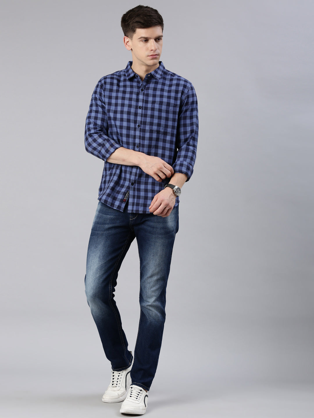 Men Navy Blue and Lavender Checked Cotton Blend Casual Full Sleeve Shirt