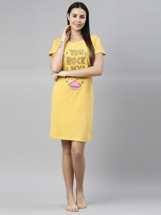 CURARE Women Printed Round Neck Yellow LongTees