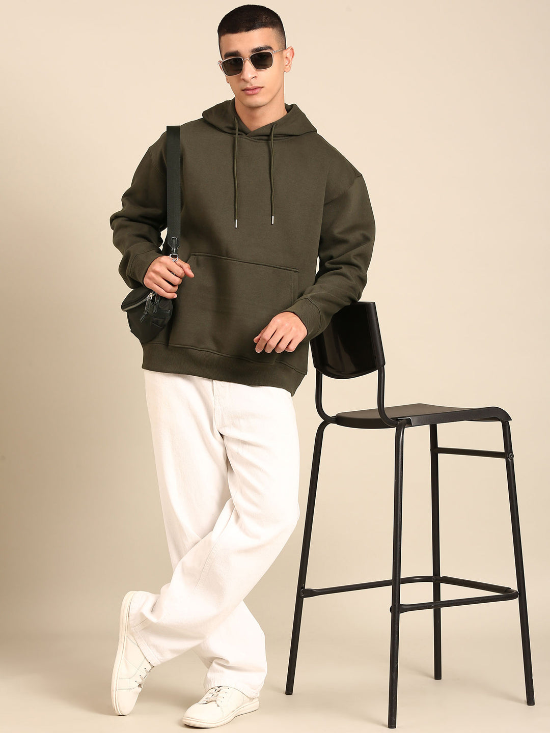 Men Printed Full Sleeve Hooded Sweatshirt