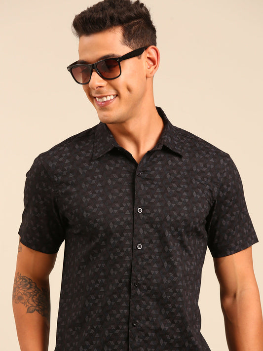 JOVEN Men Black Printed Casual Lycra Shirt ( No Returns )