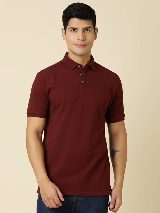 Men Solid Polo Neck Maroon T-Shirt