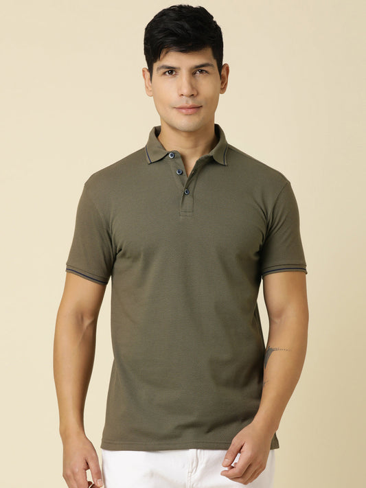Men Solid Polo Neck Olive T-Shirt