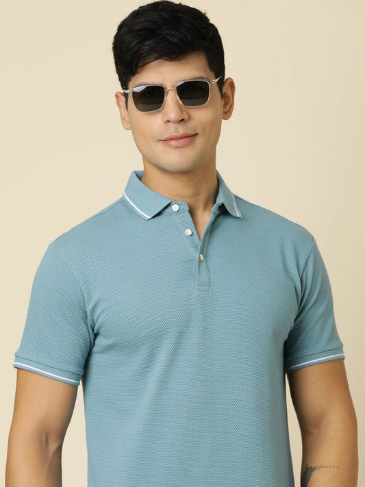 Men Solid Polo Neck Blue T-Shirt