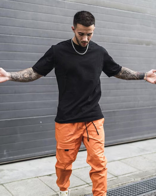 Broon Men Black Solid Round Neck T-Shirt