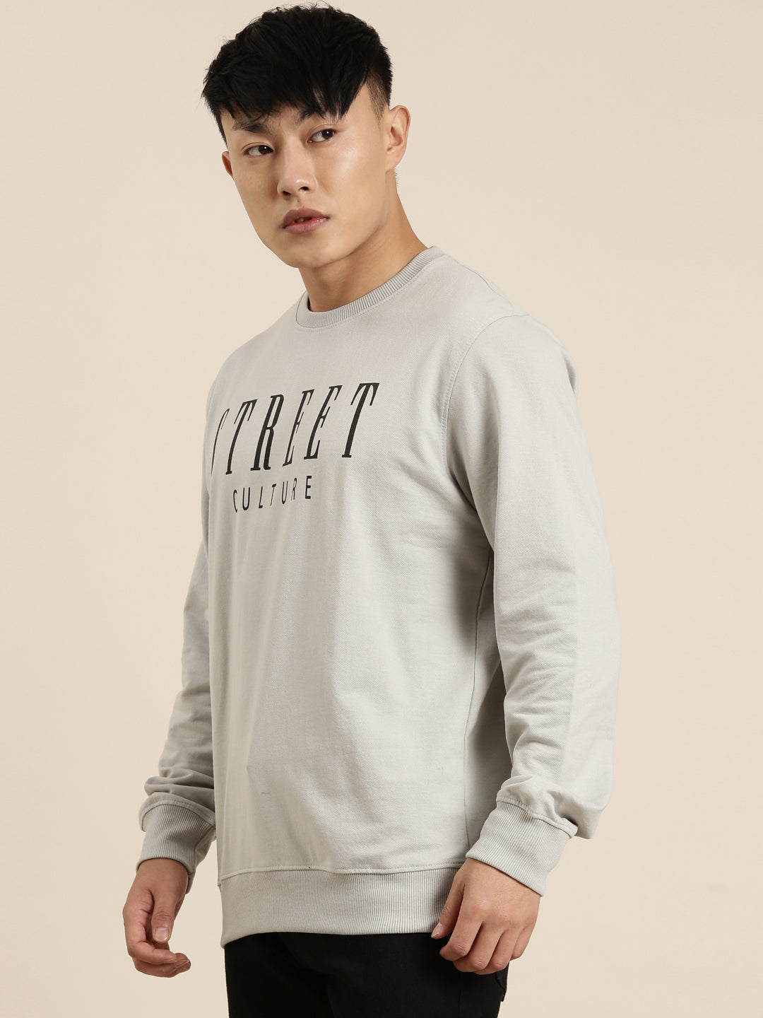 Men's Solid Round Neck Full Sleeve Sweatshirt