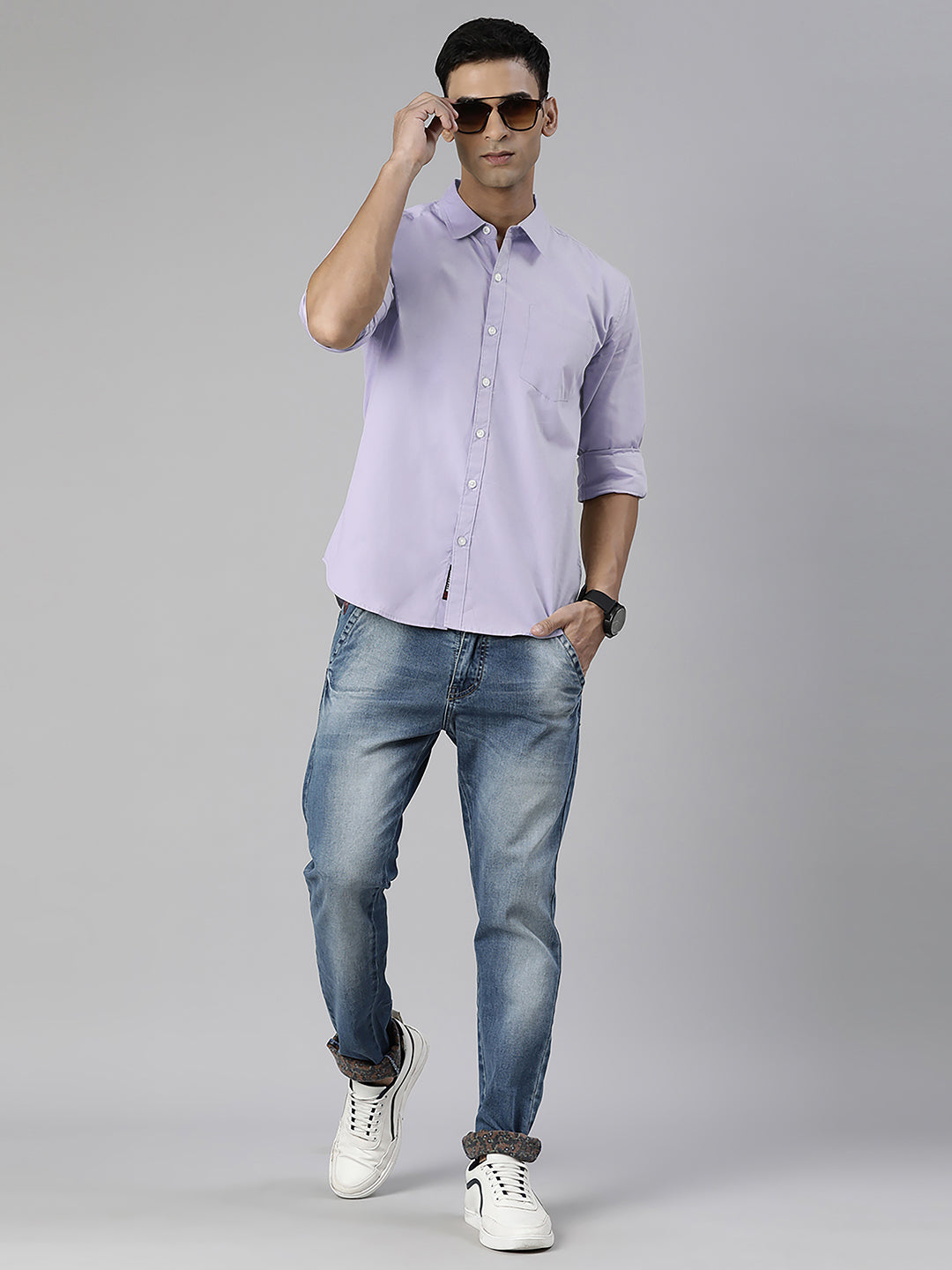 Men's Lavender Solid Full Sleeve Slim Fit Casual Shirt
