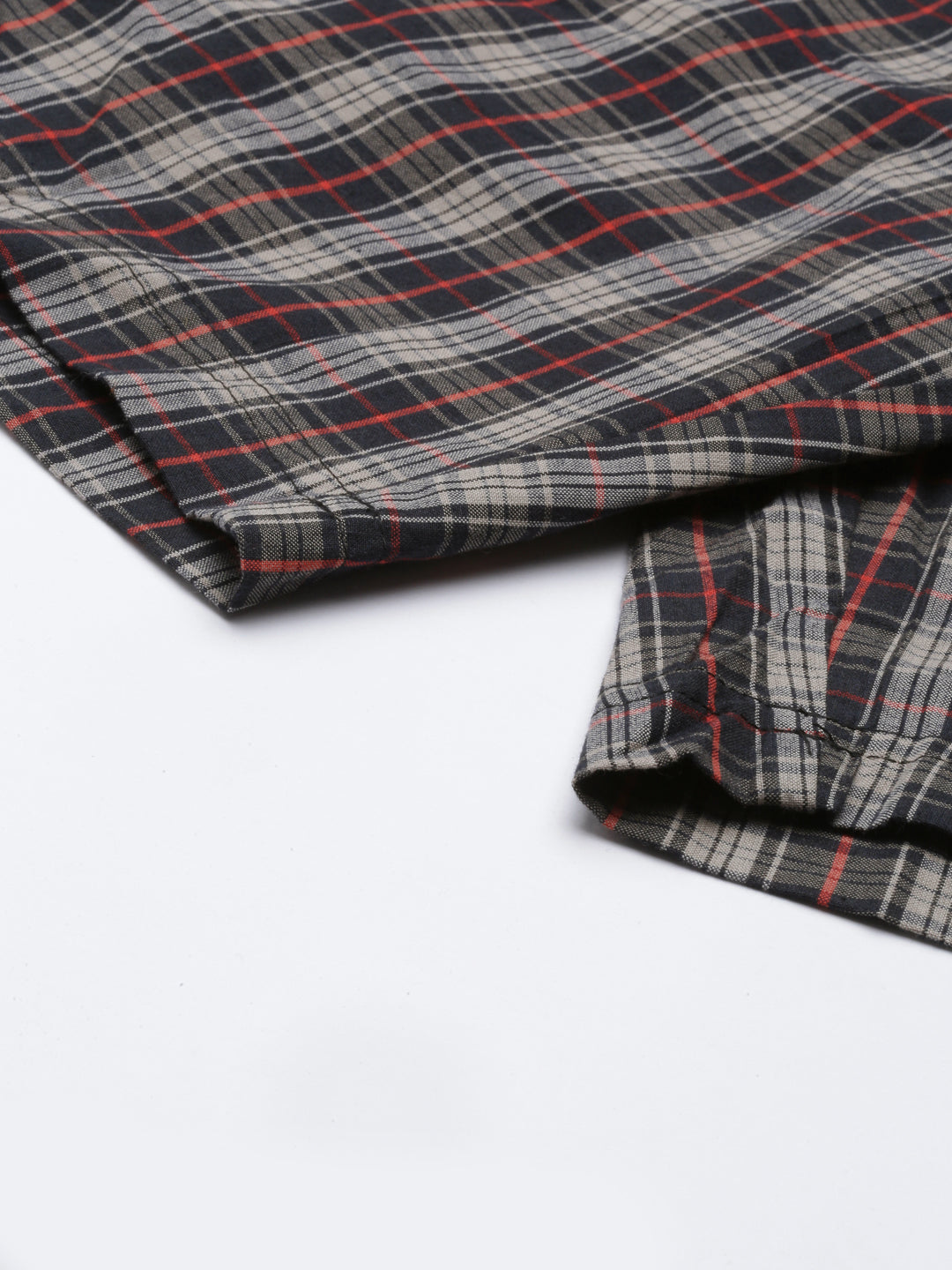 JOVEN MEN CHECKED PURE COTTON EASY SHORTS