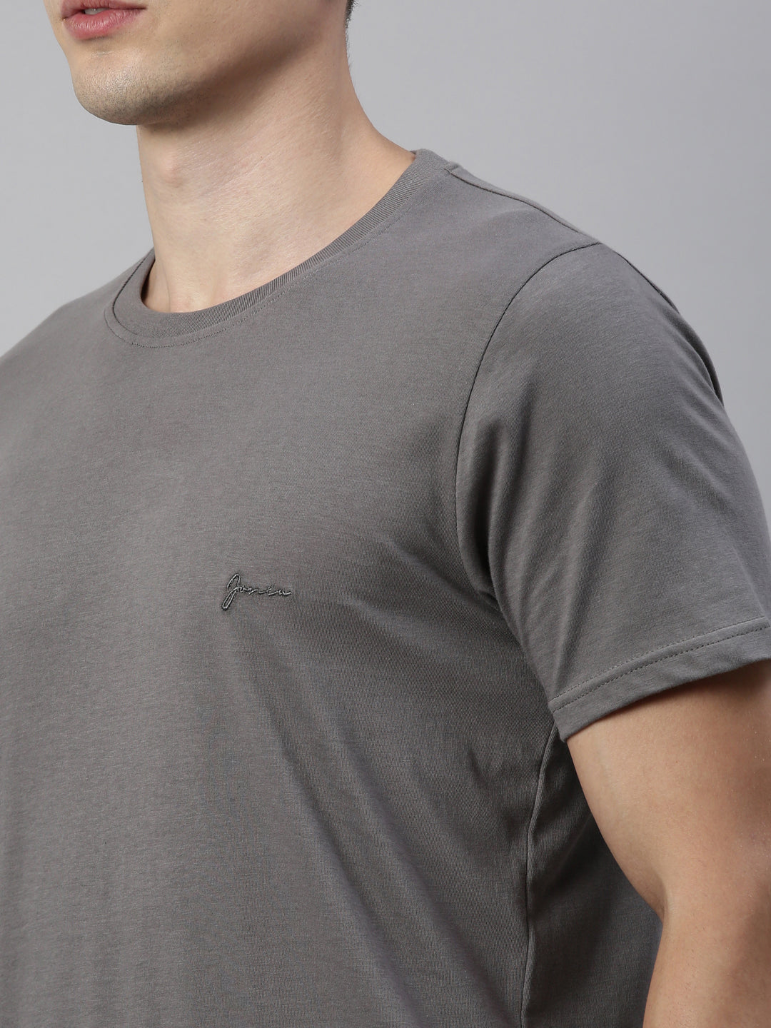 JOVEN ALL PURPOSE ROUND NECK T-SHIRT