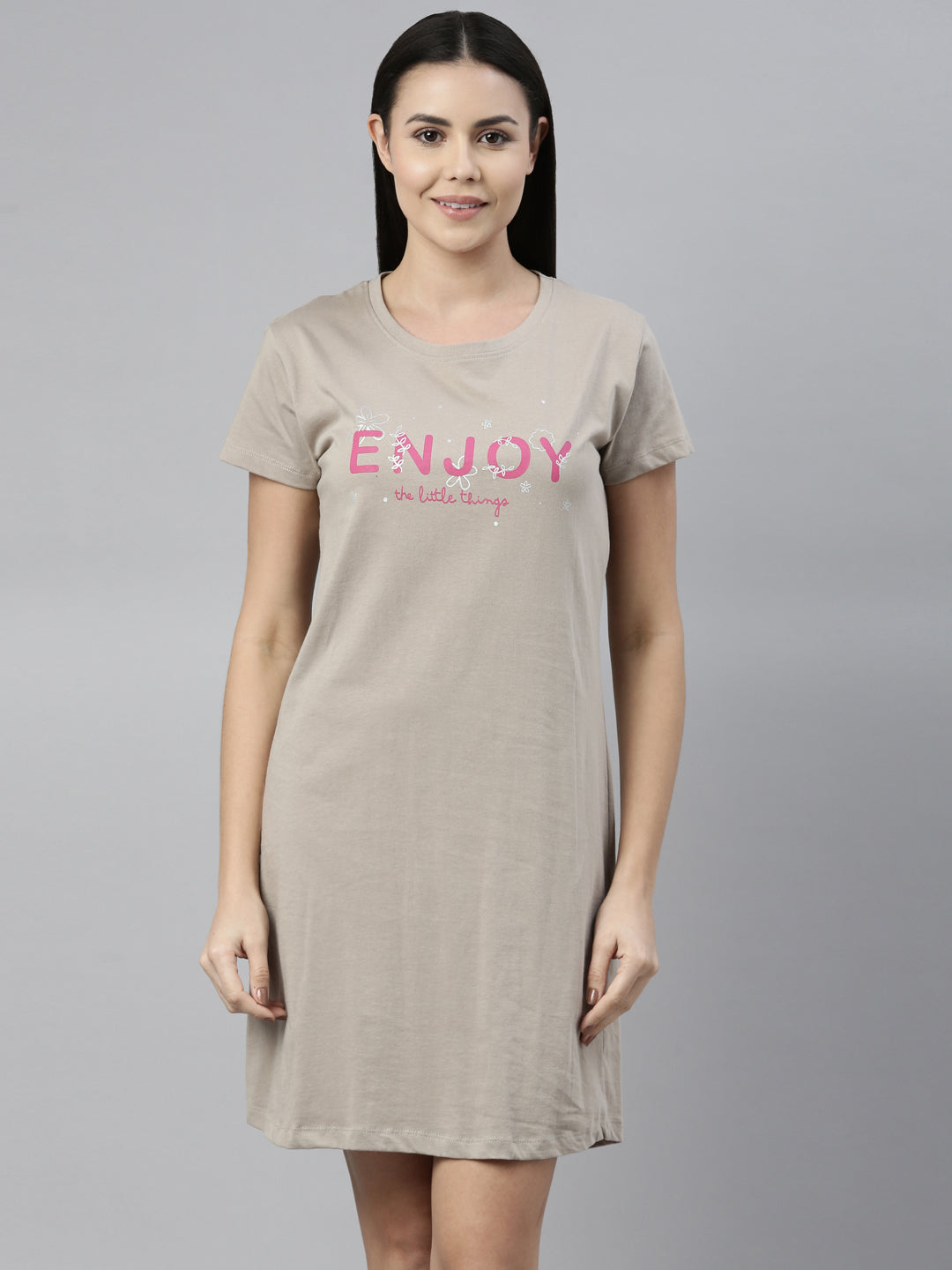 CURARE Women Printed Round Neck Brown LongTees