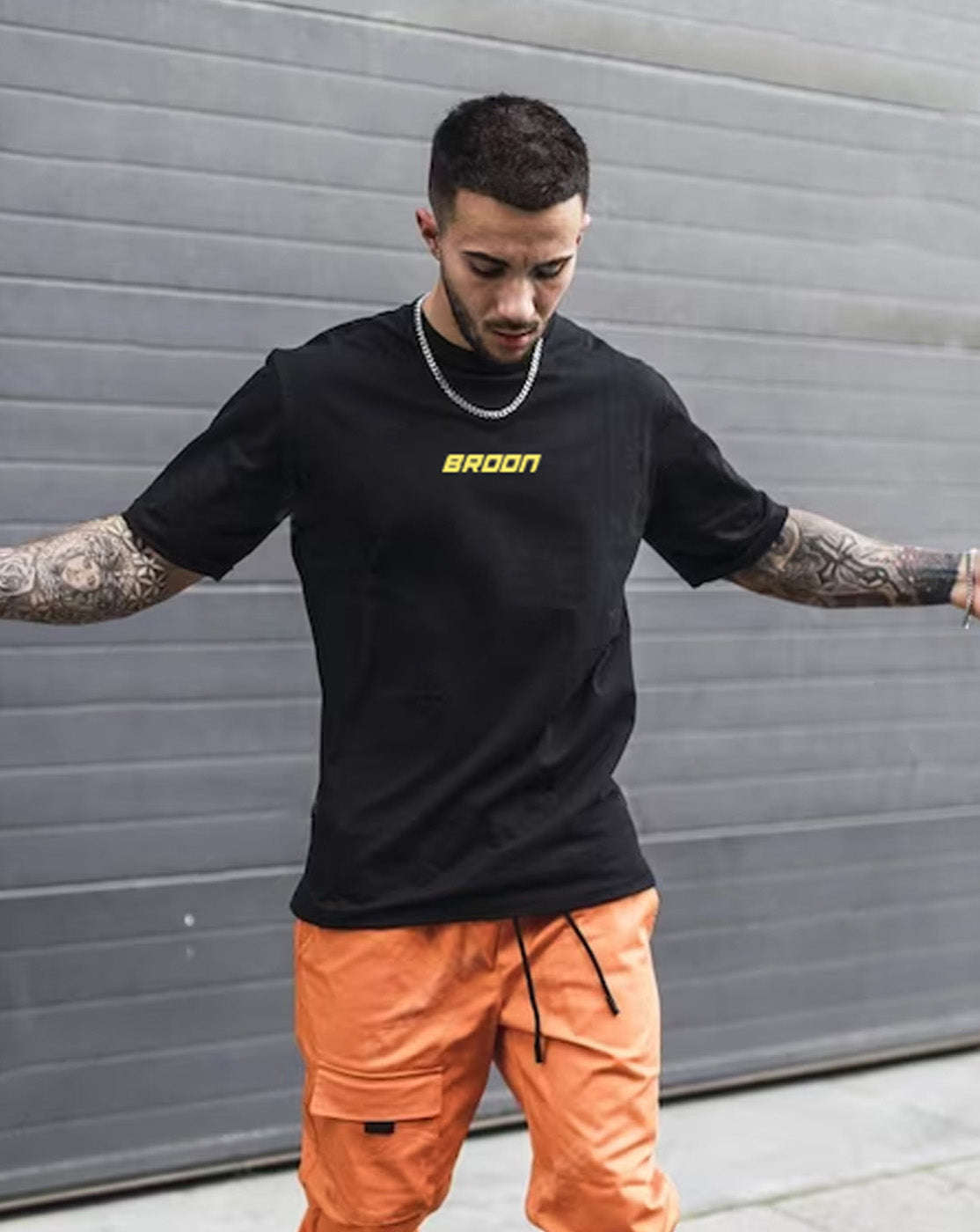 Broon Men Black Printed Round Neck T-Shirt