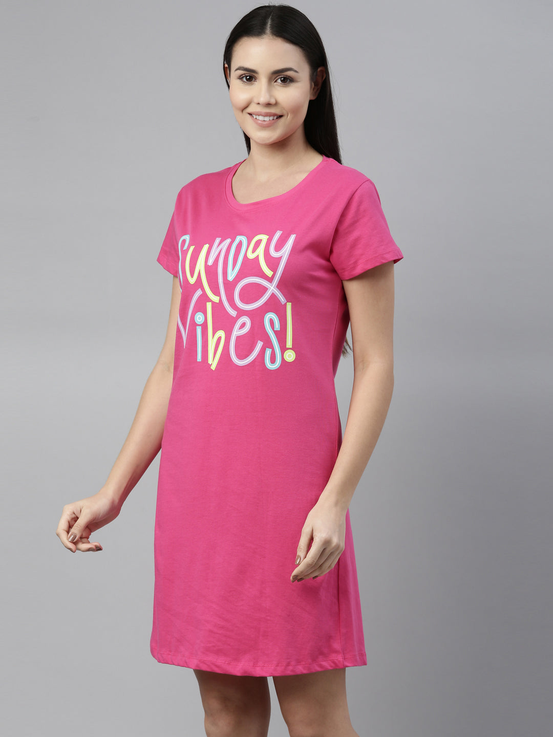 CURARE Women Printed Round Neck Fuchsia LongTees
