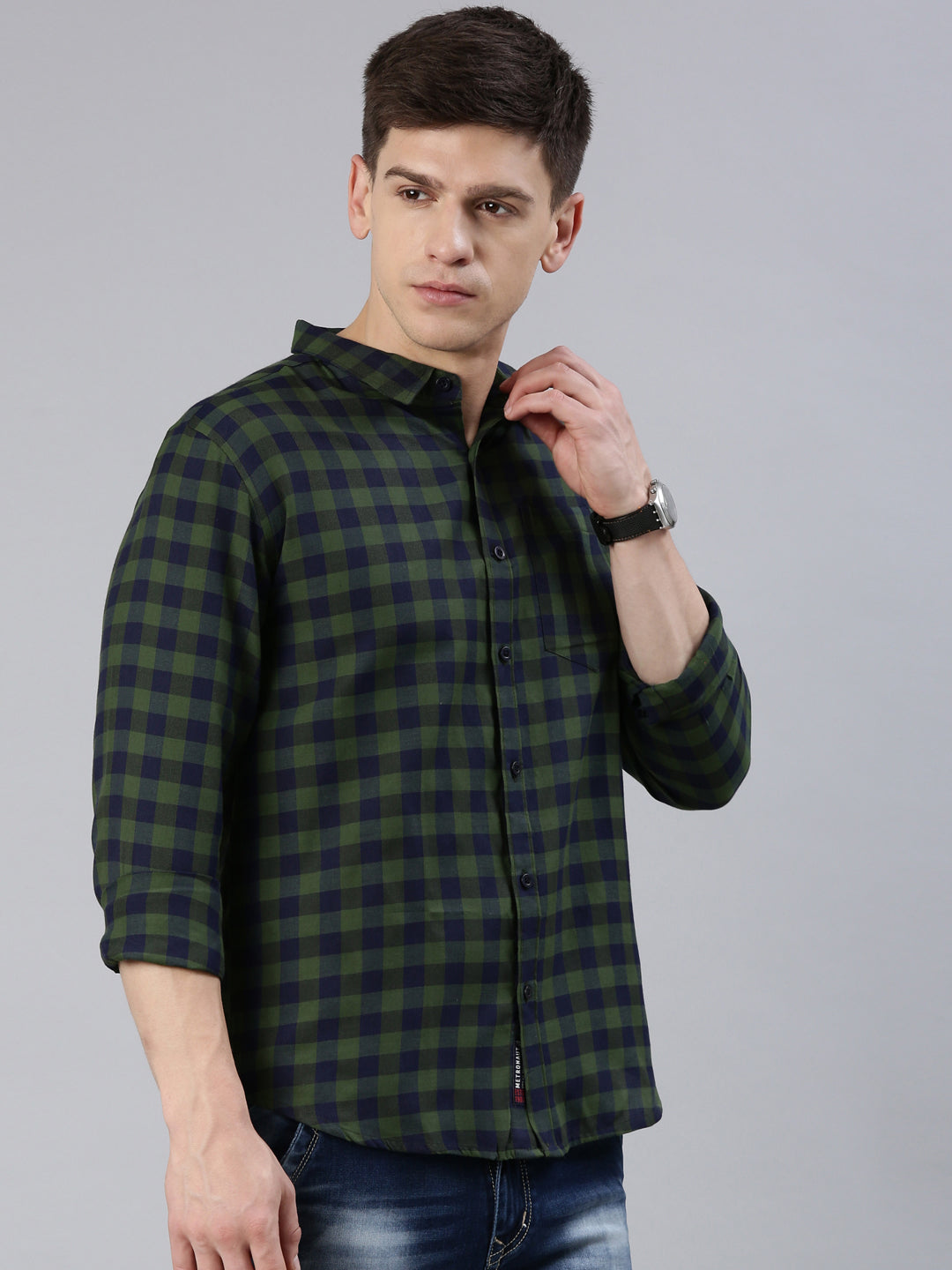 Men Olive Green and Navy Blue Checked Cotton Blend Casual Full Sleeve Shirt