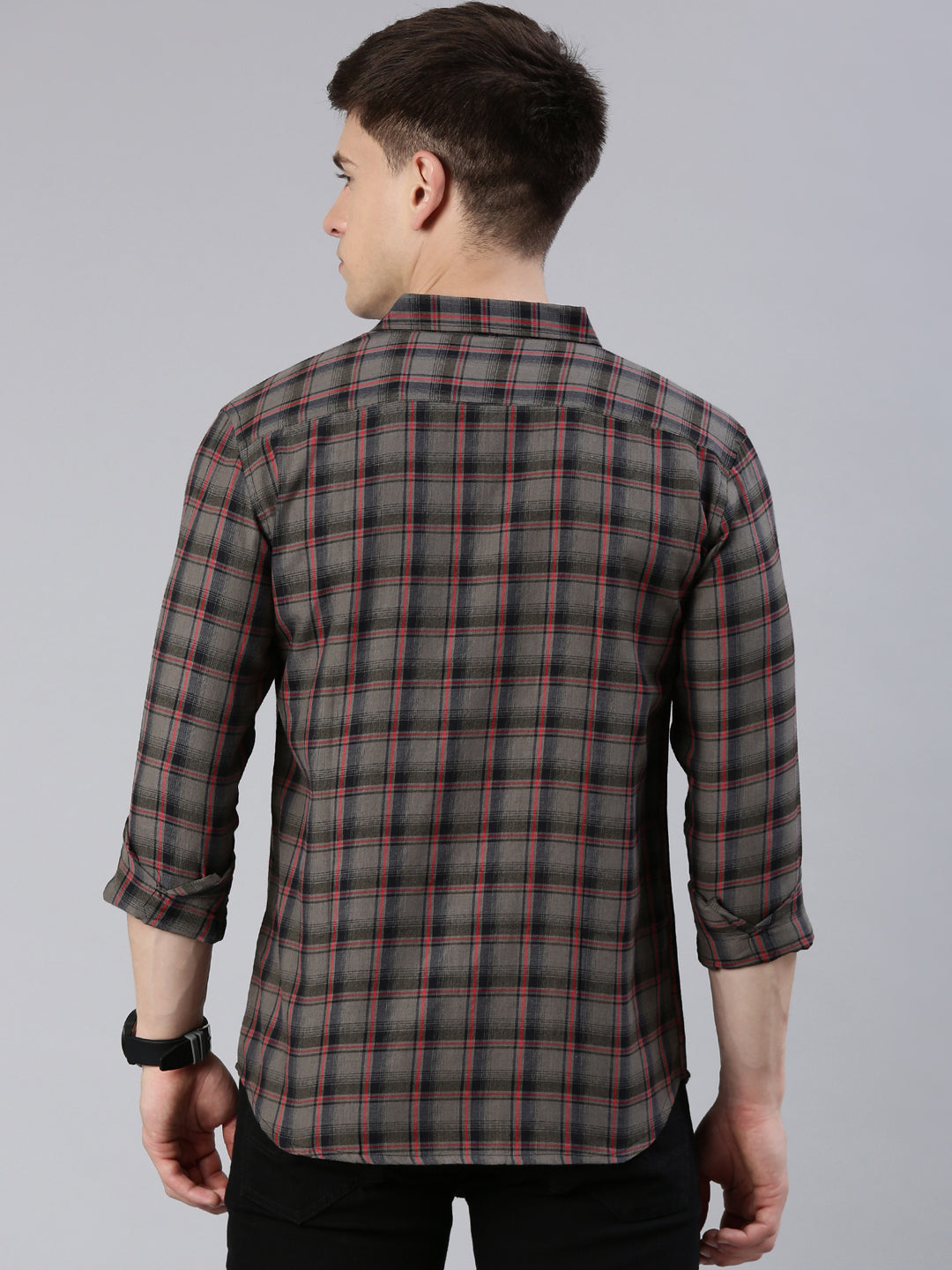 Men Grey Checked Cotton Blend Casual Full Sleeve Shirt