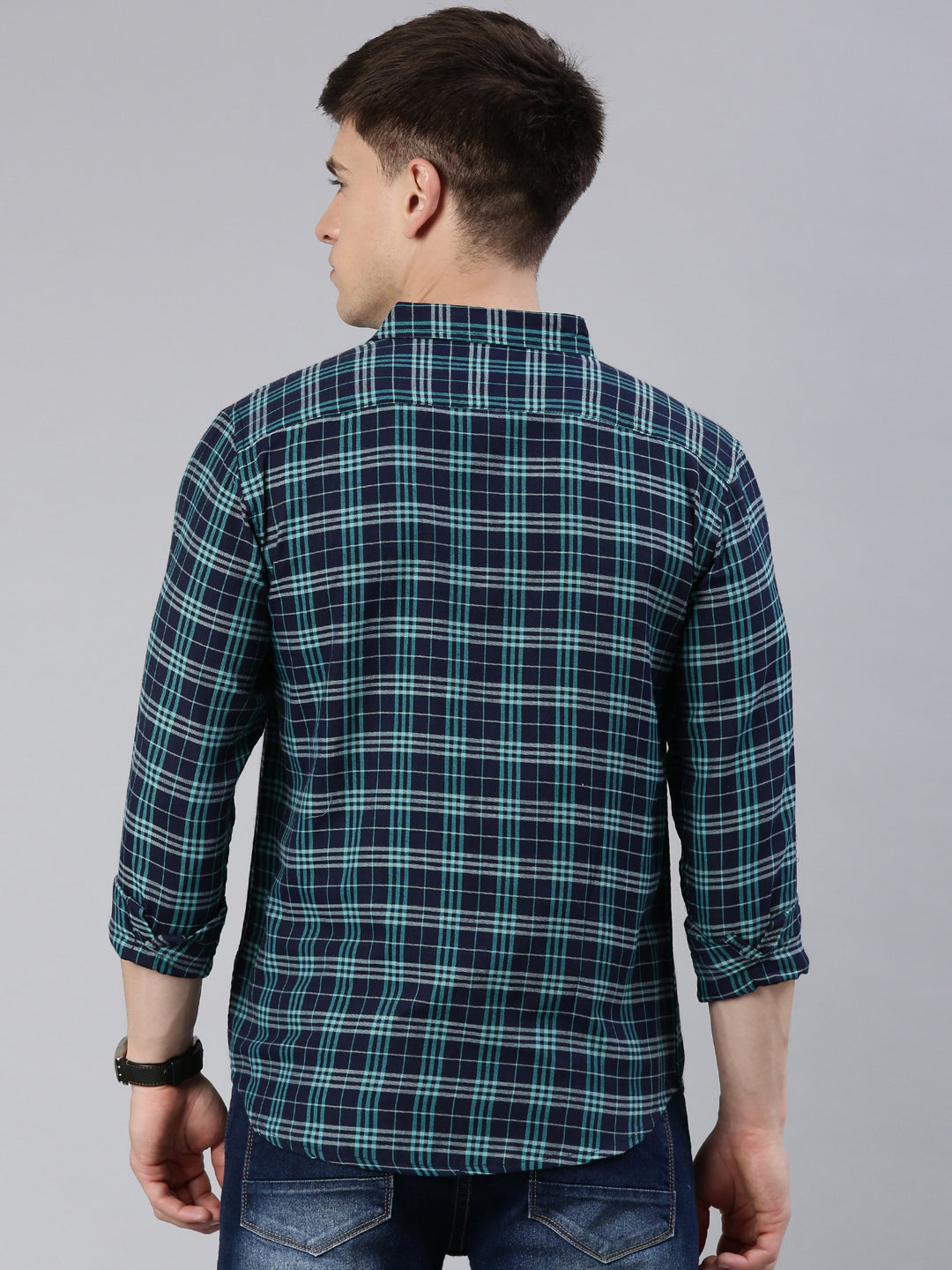 Men Navy Blue Checked Cotton Blend Casual Full Sleeve Shirt