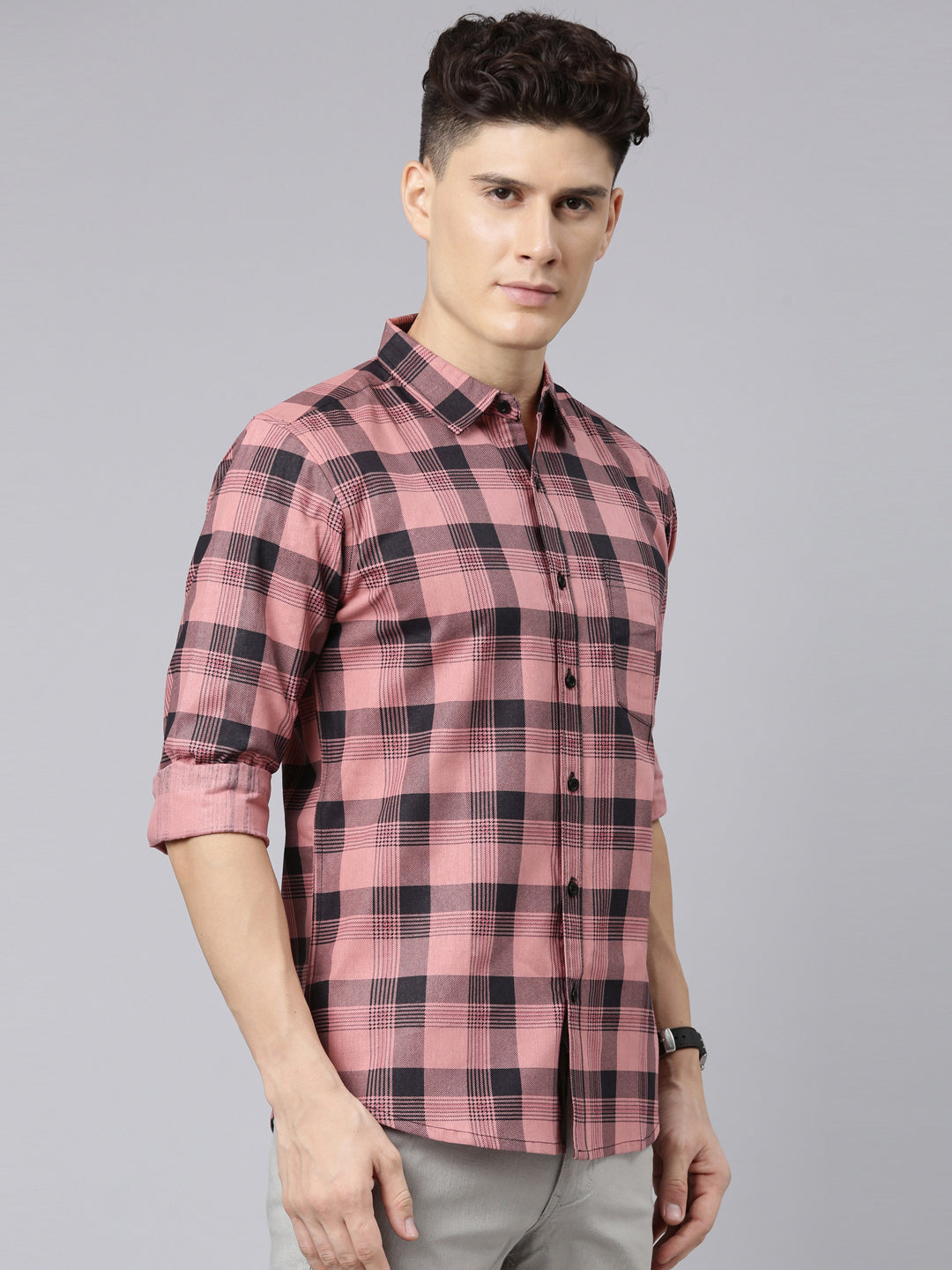 Men Pink And Black Checkered Pure Cotton Full Sleeve Casual Shirt