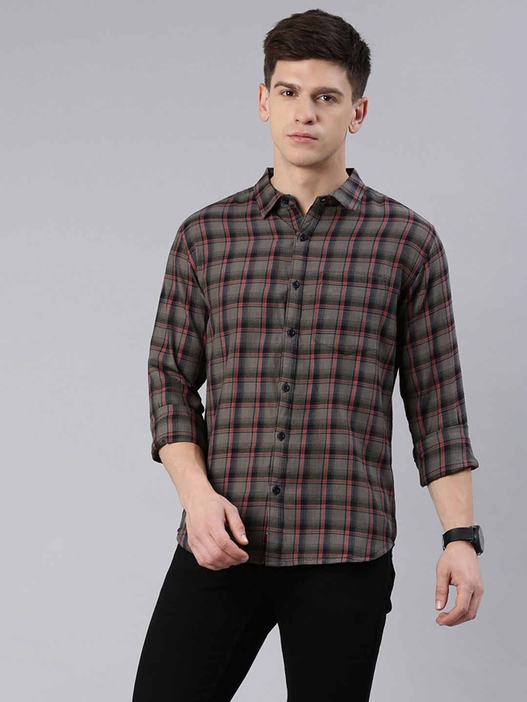 Men Grey Checked Cotton Blend Casual Full Sleeve Shirt