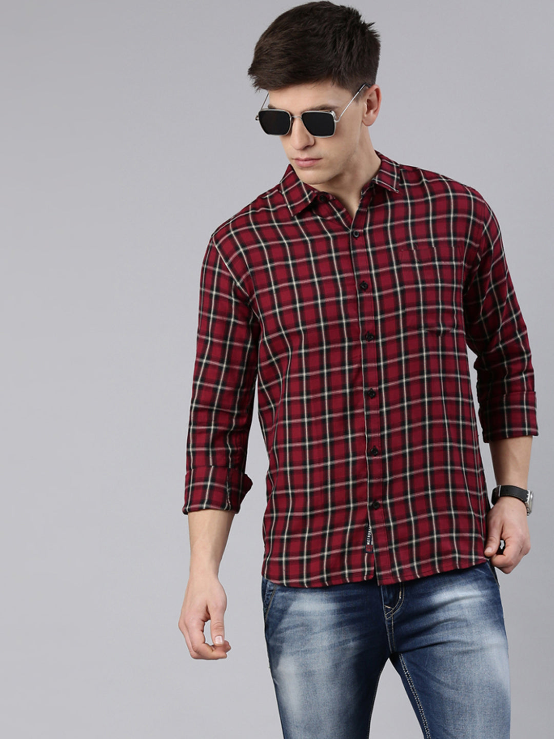 Men Maroon Checked Cotton Blend Casual Full Sleeve Shirt