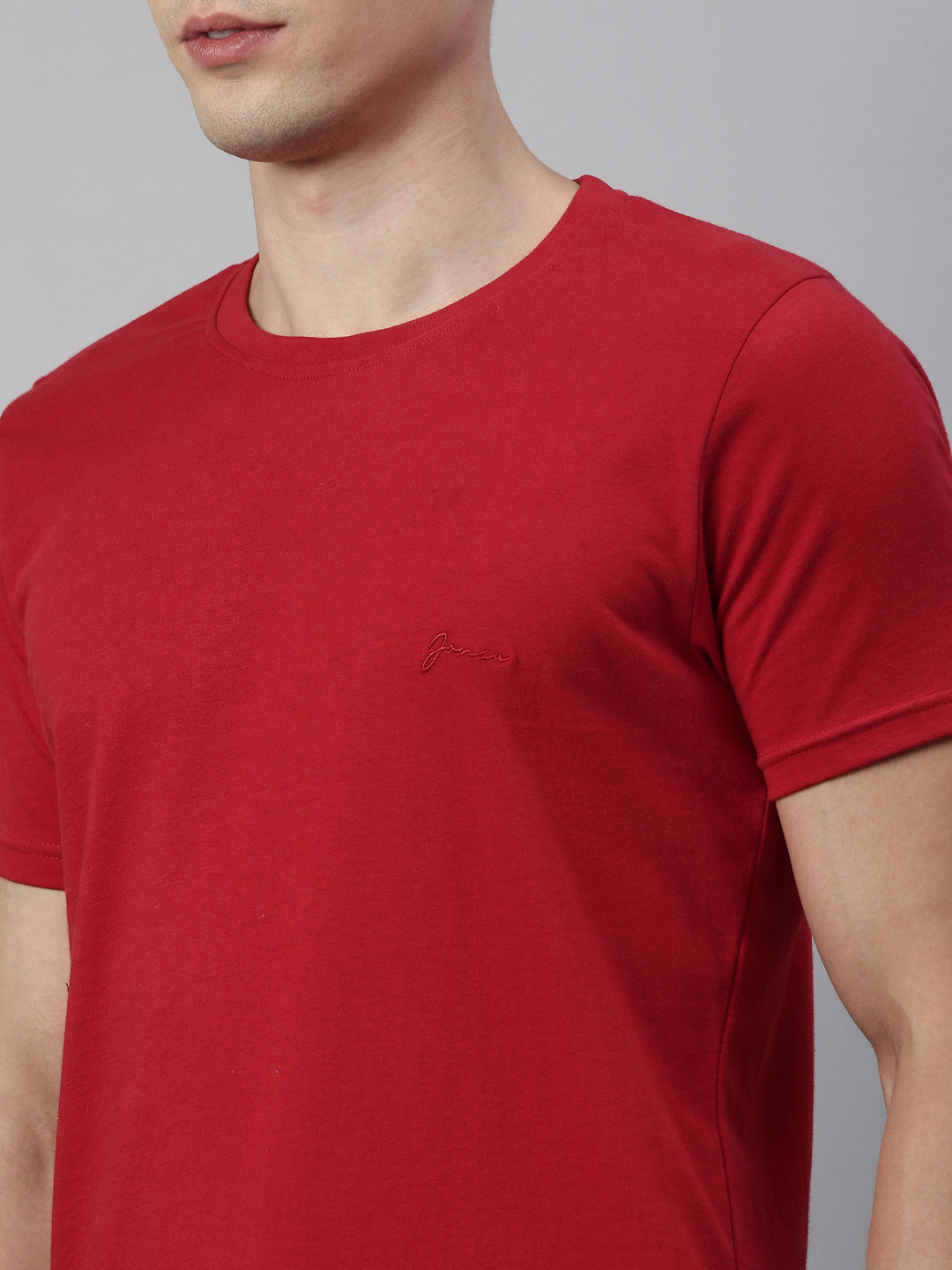 JOVEN MEN T-SHIRT AND JOGGER TRACKSUIT