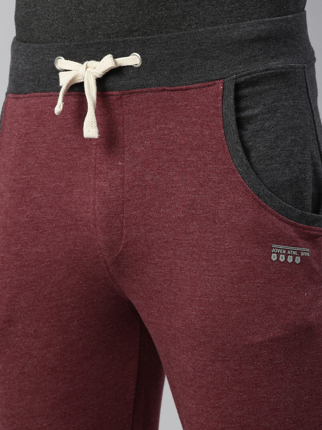 JOVEN MEN T-SHIRT AND JOGGER TRACKSUIT