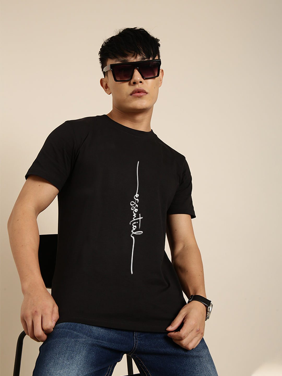 JOVEN Men Black Printed Pure Cotton Oversize Tshirt