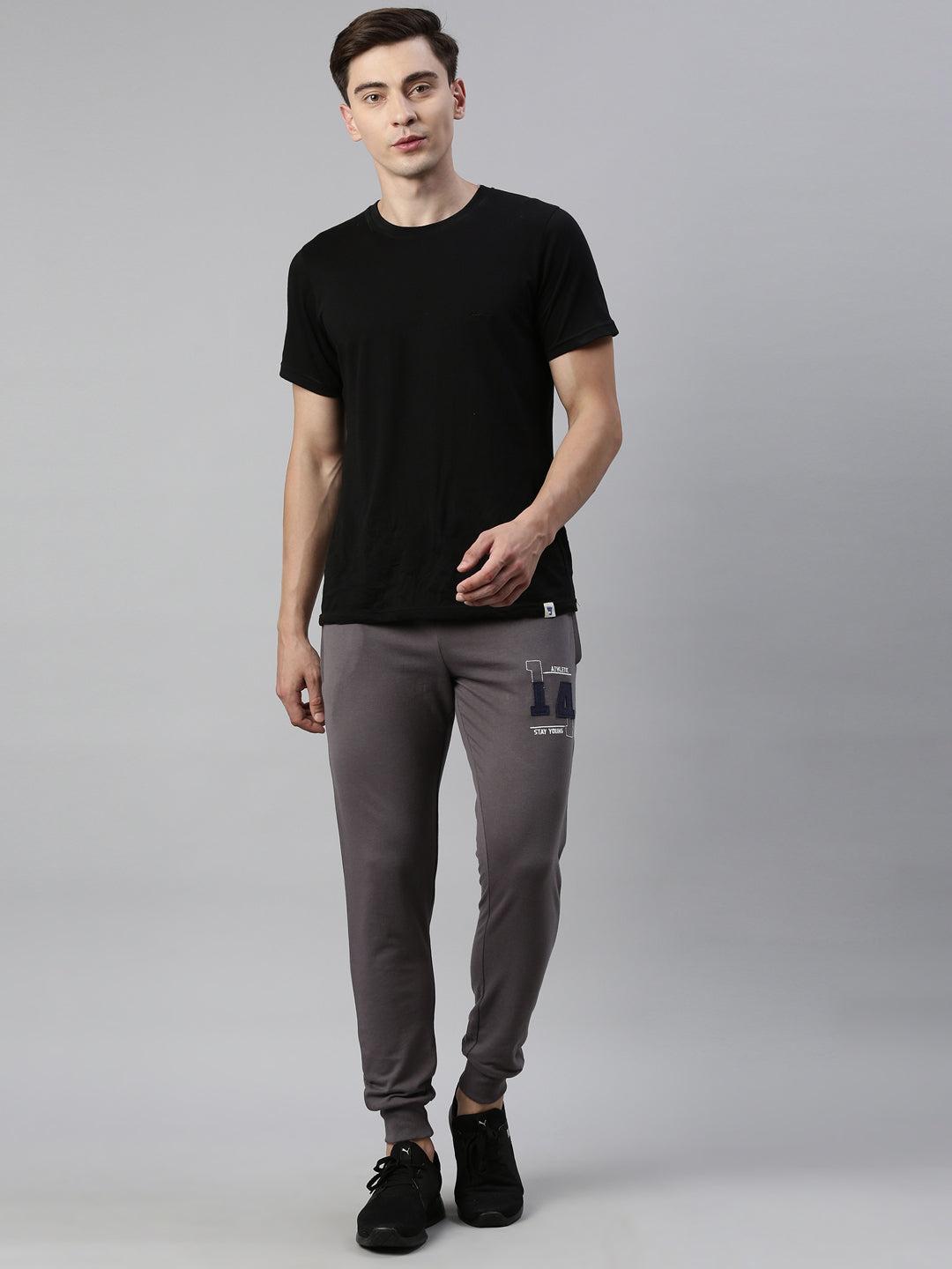 JOVEN MEN T-SHIRT AND JOGGER TRACKSUIT