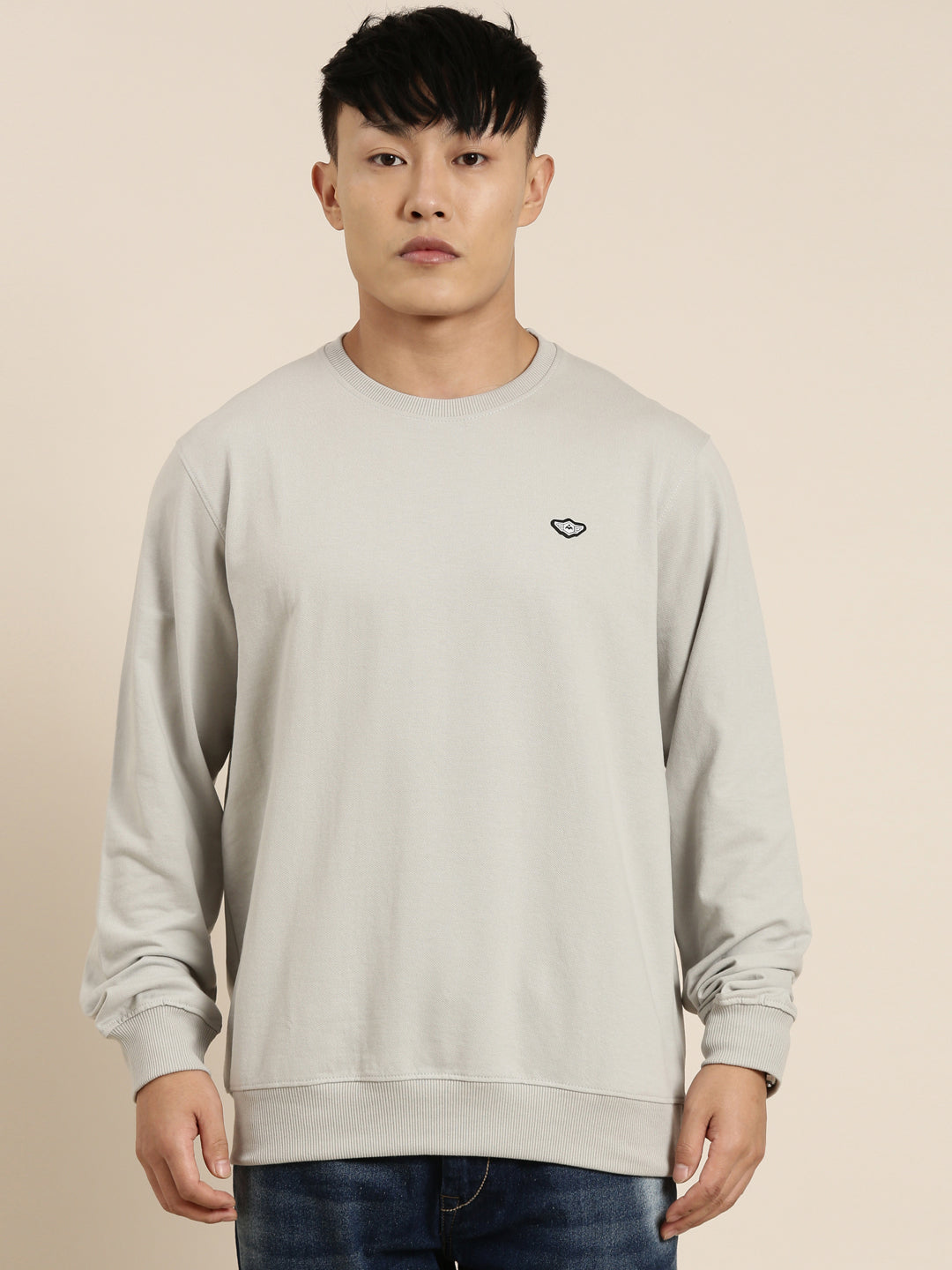 Men's Solid Round Neck Full Sleeve Sweatshirt