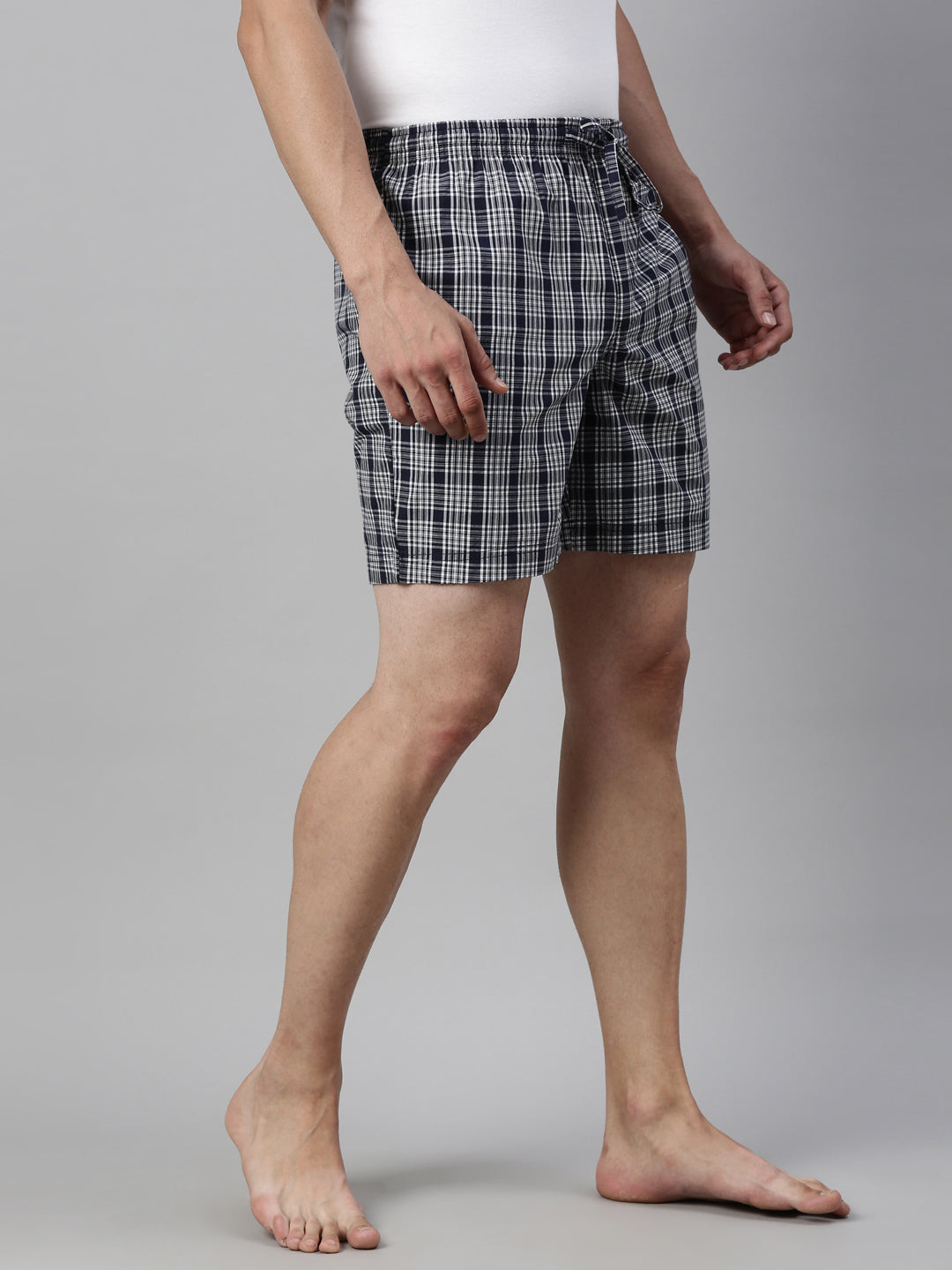 JOVEN MEN CHECKED PURE COTTON EASY SHORTS