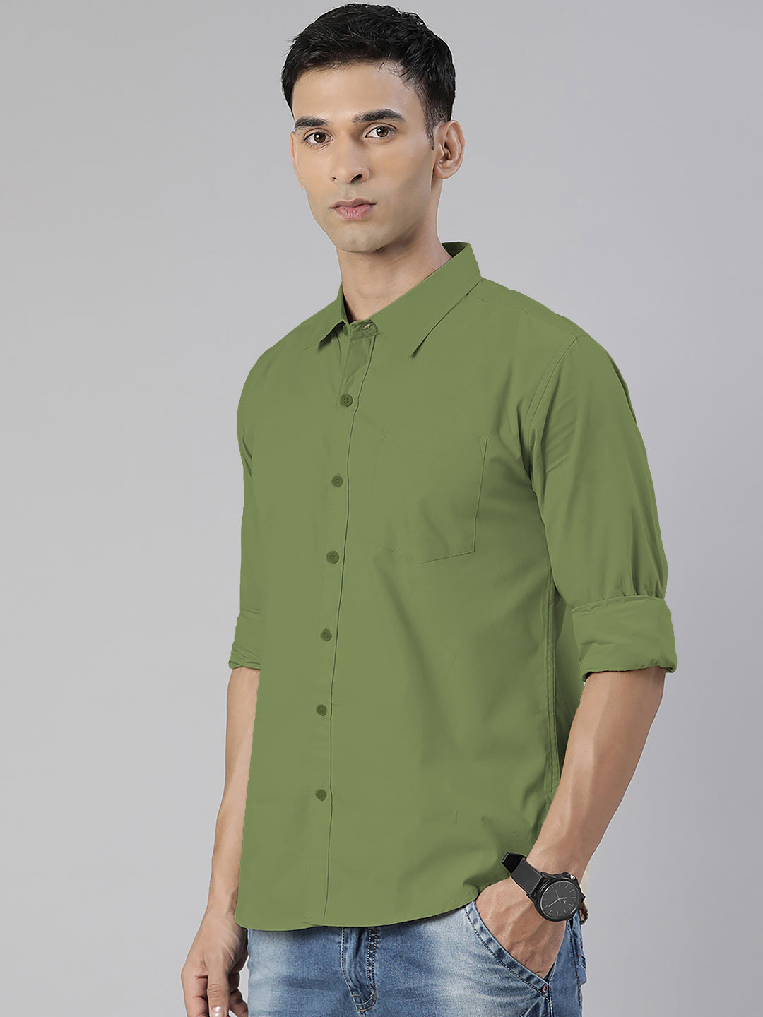 Men's Green Solid Full Sleeve Slim Fit Casual Shirt