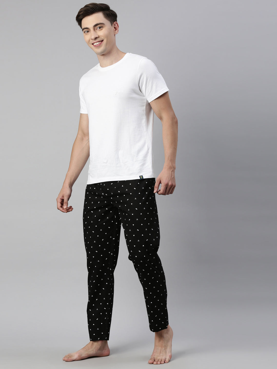 JOVEN MENS PRINTED LOUNGE SET