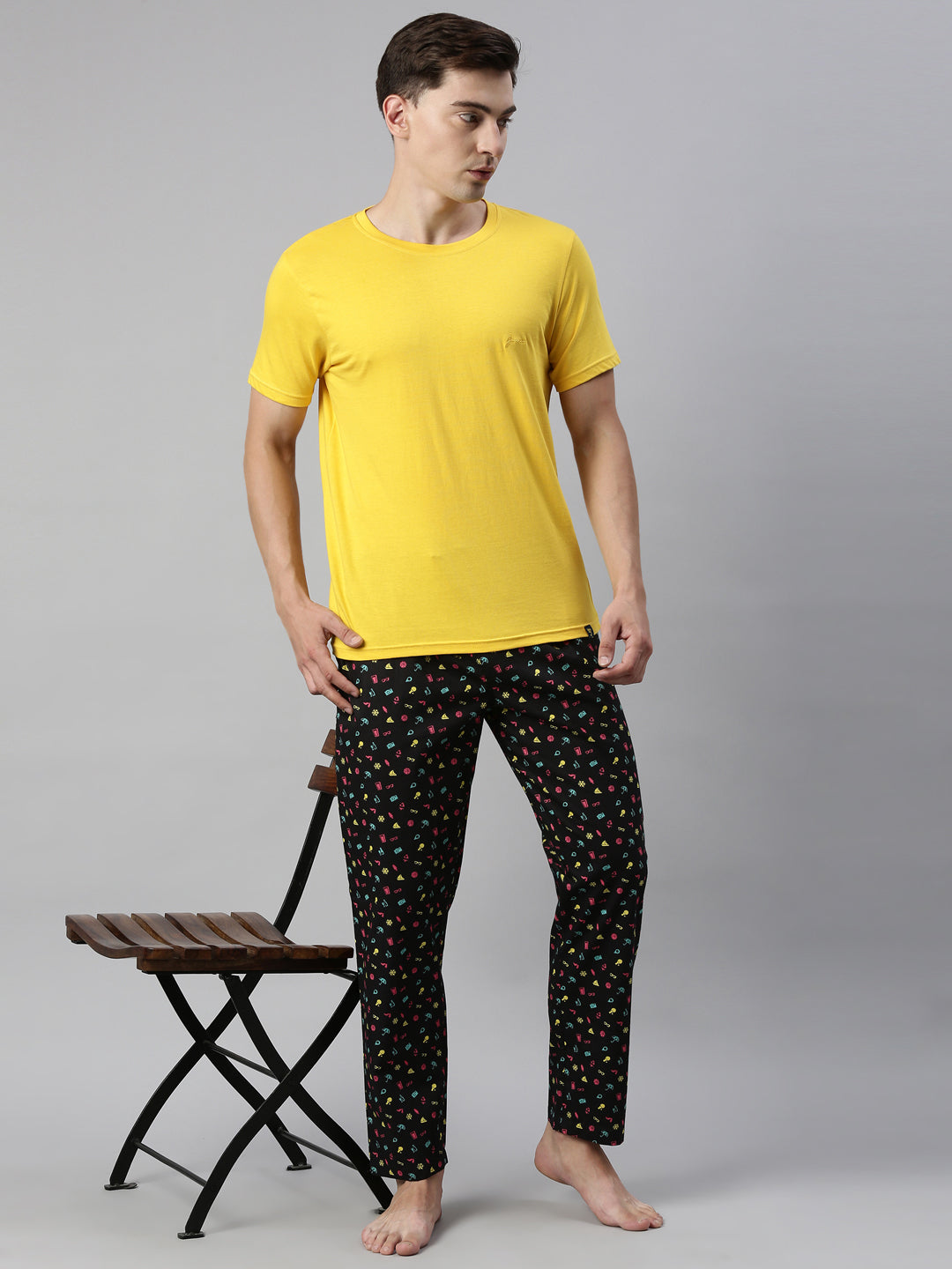 JOVEN MENS PRINTED LOUNGE SET
